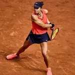 Вики Томова съхрани позицията си