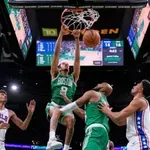 Фили изравни на Бостън, Сан Антонио също падна у дома