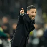 Фенербахче изрита треньора след загуба от Галатасарай