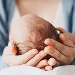 Изписаха за домашно лечение бебето с 1 000 000 левкоцита