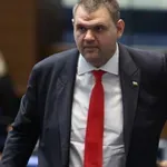 Пеевски осъди посегателството срещу Тръмп