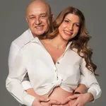 Честито! Бившият министър Красен Кралев стана баща отново на 59 години