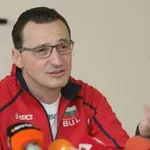 Драган Нешич поема волейболистките на Левски