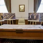 „Прогресивна България“ превърна кабинета на Пеевски в читалня