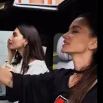 Диляна Попова в ламборгини - две красавици в едно