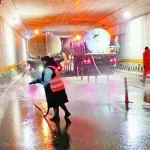 Мият училищни дворове и подлези в София