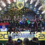 Национал вдигна титлата с АЕК