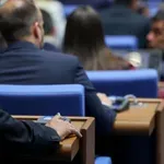 Новите правила в парламента: Какво ще се промени за депутатите?