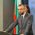 Прогресивна България се инати за правилника на НС (ВИДЕО)