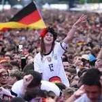 Германските фенове: Не искаме да будуваме и да ставаме рано за мачовете
