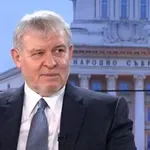 Румен Христов: Новото правителство предприема колебливи стъпки