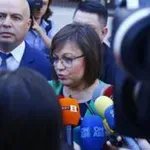Нинова за замразените депутатски заплати: Нагло е, трябваше да го направят като в Унгария
