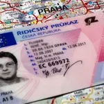 Фрапантни данни: Над 6 200 българи са с чешки шофьорски книжки