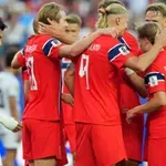 Елрлинг Холанд поведе Норвегия отвъд Океана