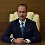 Калин Пищова! Кметът на Враца с повече мацки в тефтера от Митьо