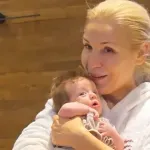 Първо в Lupa.bg: Роди се второто внуче на Гала