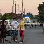 Две българчета открити мъртви в кола в Кипър, арестуваха родителите им