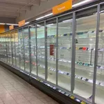 Германците оглозгаха супермаркетите на фона на горещините