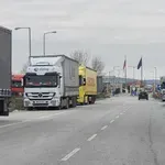 ТИР катастрофира и затвори пътя Ямбол–ГКПП „Лесово“