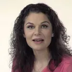 Новата шефка на НДК: Жена на зам.-председател на парламента и дъщеря на бивш областен управител на Пловдив