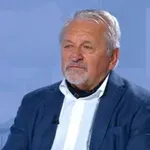 Хиновски: Има условия за предоговаряне на договора с "Боташ"