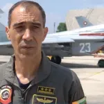 Командирът на "Граф Игнатиево" разкри как са реагирали на сигнала за отвлечен самолет
