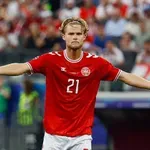 Атлетико договори капитана на Спортинг