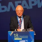 "Демократи за силна България" избират лидер: Радан или Йордан?