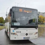 Временно променят движението на два автобуса в София