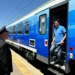 Кой кара влака?: Шеф в БДЖ прибира над 10 000 лв. заплата