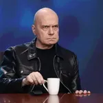 Слави: Познавам Велислава Петрова, не е подписала на своя глава, заръката е на Радев