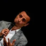 Бербатов дебютира на сцената с моноспектакъл