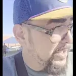 Вижте как мазната копейка Устата се кефи на циганската сватба във Видин (ВИДЕО)