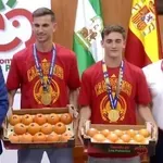 140 кг домати премия за двама испанци