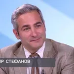 Любомир Стефанов за Радев: Едната ръка не знае какво прави другата
