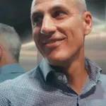 ФЕНКИТЕ ПАК ПОЛУДЯХА: Андрей Гюров пусна нова секси лента (ВИДЕО)