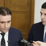 Божанов и Мирчев изгонени от заседанието на комисията за контрол на службите в НС