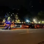 Масов бой с преследване в центъра на нощна София (снимки)