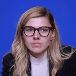 Чамова обеща на иранеца: Спокойно, американските самолети у нас няма да ви бомбят