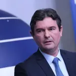 Зеленогорски изпълзя от небитието и провидя победа за Гюров и Кандев