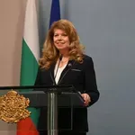 Илияна Йотова поздрави новоизбрания унгарски президент Андраш Бака