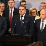ПП: За 100 дни премиерът Радев напълни властта със службогонци от стария политически модел