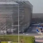В Емирствата си пазят резервоарите с гориво с масивни метални конструкции (ВИДЕО)