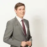 Виктор Николаев