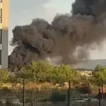 Огромен пожар във Варна! Човек е с тежки изгаряния