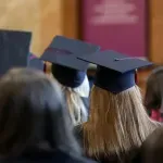 Студенти в 102 специалности ще учат безплатно срещу договор с работодател