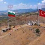 Защо в Бургаско се чуват само турски радиостанции?