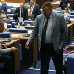 Парламентът задължи крипто доставчиците да се отчитат на НАП