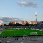 Пореден фарс заради "синята" лумпениада: Само един мач затворен Сектор "А" и пощада за безумеца Димитров!