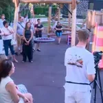 Собственици на имоти в "Баба Алино" без ток и вода влязоха в словесен сблъсък с Олег Невзоров